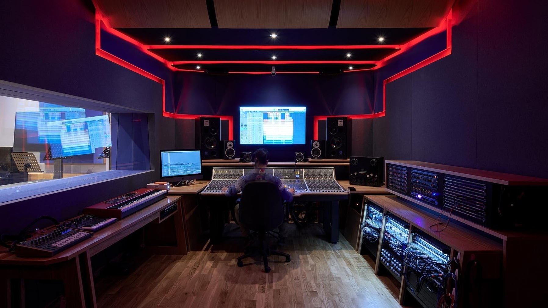 Einblick in unser Musikstudio – Bild 3